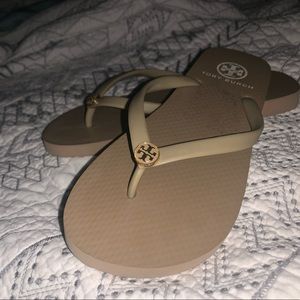 Tory Burch Flip flops